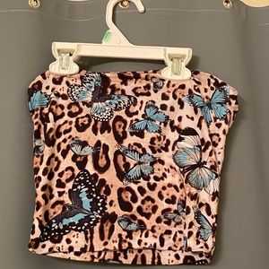 STRAPLESS CROP TOP🦋